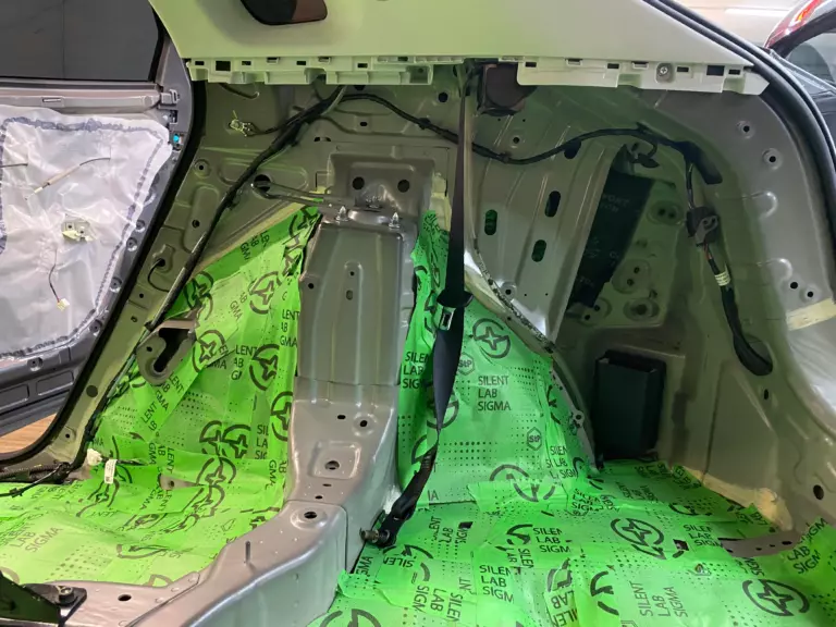 Шумоизоляция багажника Changan Uni-K-6