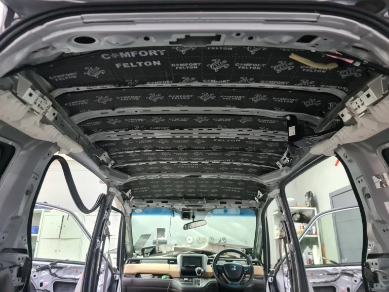 Honda Freed 2017 крыша 3