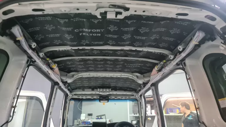Шумоизоляция крыши Honda N-BOX -2