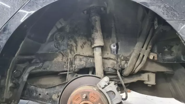 Шумоизоляция арок Hyundai Sonata-1