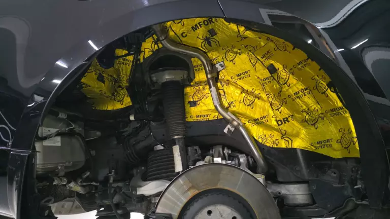 Шумоизоляция арок Land Rover Range Rover-2