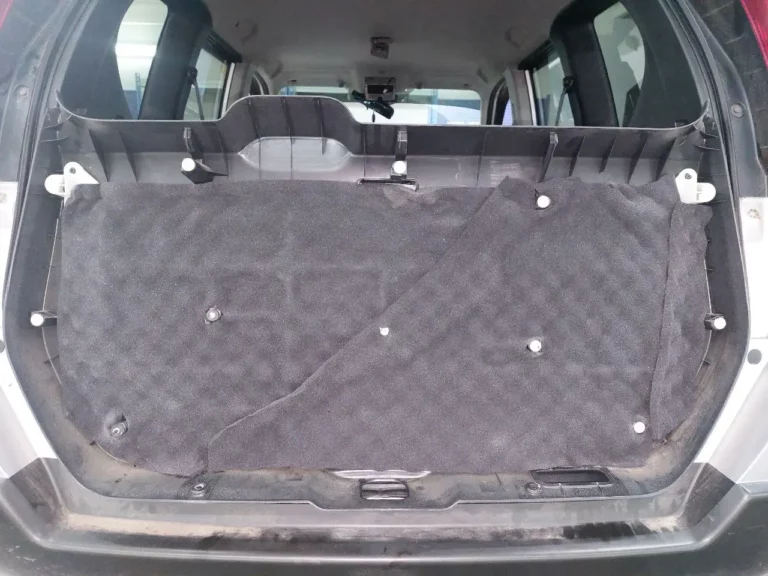 Шумоизоляция багажника Nissan X-Trail 2011-4