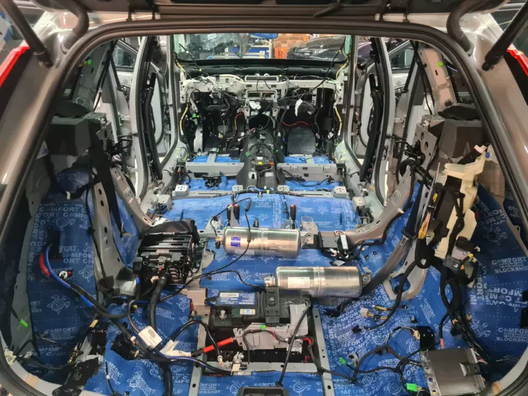 Шумоизоляция багажника Volvo XC60