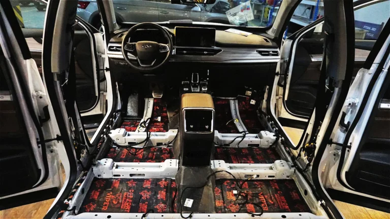 Шумоизоляция пола Cherry Tiggo 8 pro-2