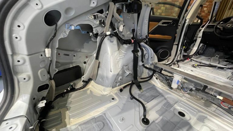 Шумоизоляция багажника Lexus RX 2021-2