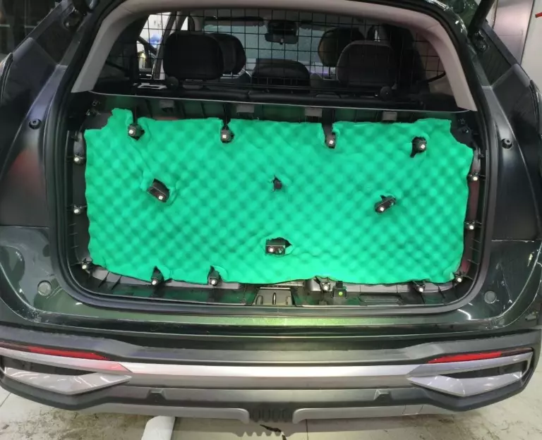 Шумоизоляция дверей Geely Atlas-5